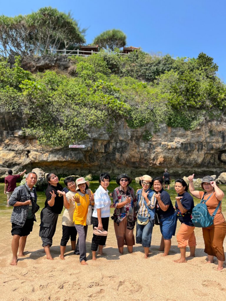 WhatsApp Image 2025-12-06 at 17.45.53