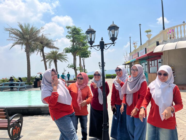 WhatsApp Image 2025-12-06 at 17.46.03